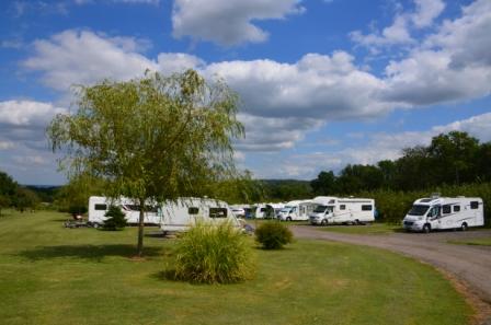 Beachte die Schr�glage der Pl�tze.